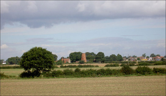 Figure 1: Lings Windmill near Dunscroft stands within well preserved surveyed enclosure, typified by straight sided hedged enclosures and regular planned layouts.